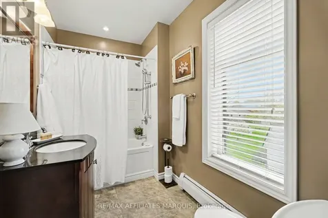 70 Maple Avenue Smiths Falls ON K7A 2A7