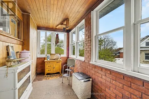 70 Maple Avenue Smiths Falls ON K7A 2A7