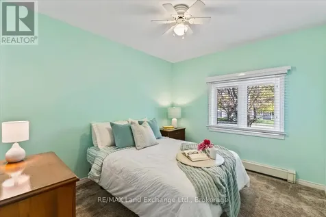 542 Green Street Saugeen Shores ON N0H 2C0