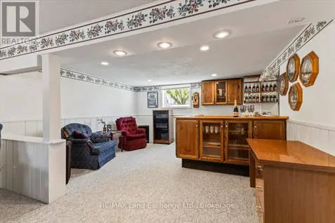 542 Green Street Saugeen Shores ON N0H 2C0