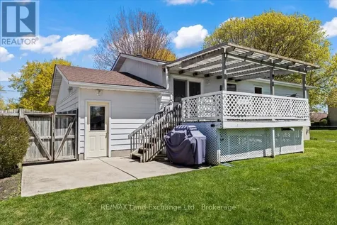 542 Green Street Saugeen Shores ON N0H 2C0
