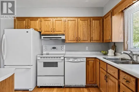 542 Green Street Saugeen Shores ON N0H 2C0