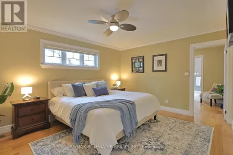 6436 Robert Avenue Lambton Shores ON N0N 1J2