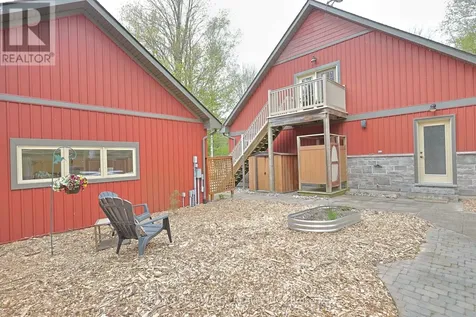 6436 Robert Avenue Lambton Shores ON N0N 1J2
