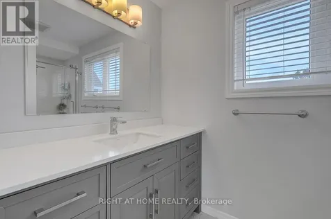 1899 Rosewind Court Ottawa ON K1C 7E3