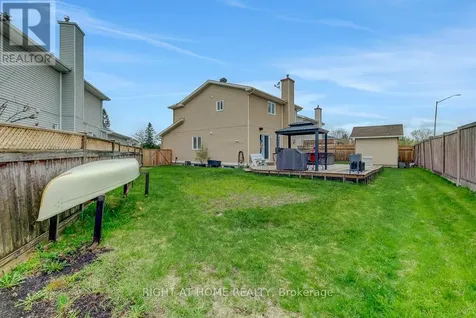 1899 Rosewind Court Ottawa ON K1C 7E3