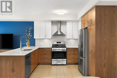 649 Churchill Avenue North Ottawa ON K1Z 5G2