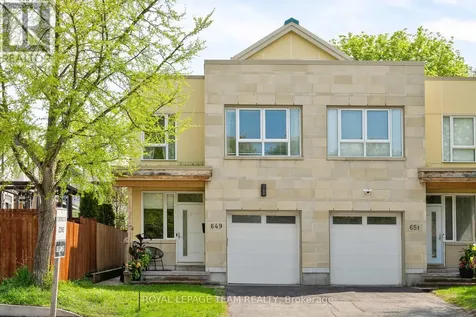 649 Churchill Avenue North Ottawa ON K1Z 5G2