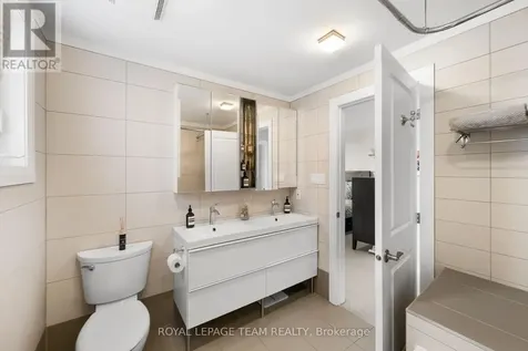 649 Churchill Avenue North Ottawa ON K1Z 5G2