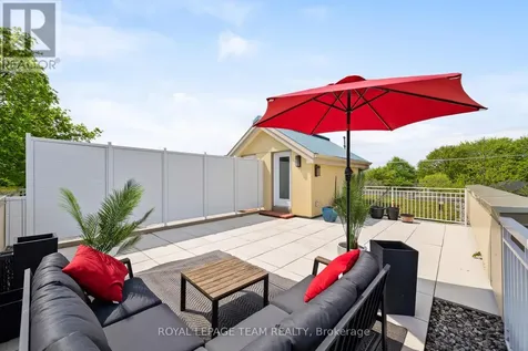 649 Churchill Avenue North Ottawa ON K1Z 5G2
