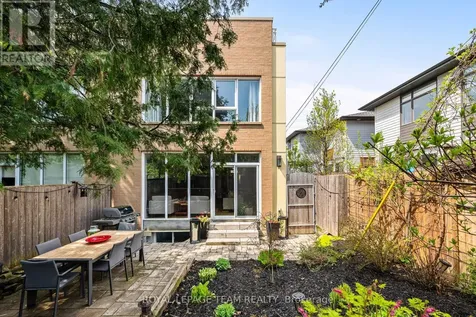 649 Churchill Avenue North Ottawa ON K1Z 5G2