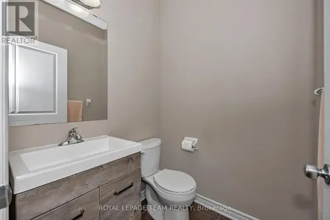 248 Meadowlilly Road Ottawa ON K1T 0H4