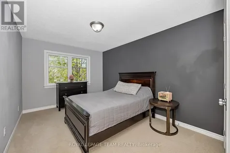 248 Meadowlilly Road Ottawa ON K1T 0H4