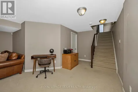 248 Meadowlilly Road Ottawa ON K1T 0H4