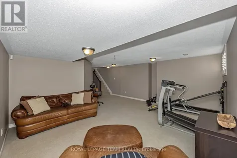 248 Meadowlilly Road Ottawa ON K1T 0H4