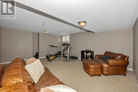 248 Meadowlilly Road Ottawa ON K1T 0H4