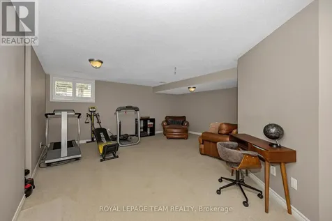 248 Meadowlilly Road Ottawa ON K1T 0H4