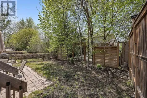 248 Meadowlilly Road Ottawa ON K1T 0H4