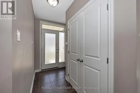 248 Meadowlilly Road Ottawa ON K1T 0H4