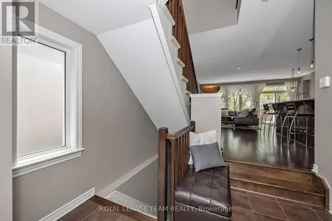 248 Meadowlilly Road Ottawa ON K1T 0H4