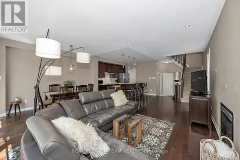 248 Meadowlilly Road Ottawa ON K1T 0H4