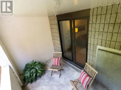 200 Bay Street Ottawa ON K1R 7W8