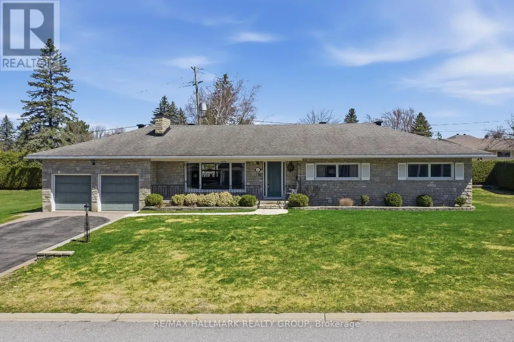 68 Corkstown Road Ottawa ON K2H 5B5