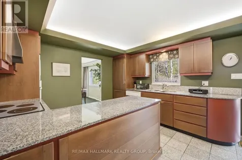 68 Corkstown Road Ottawa ON K2H 5B5