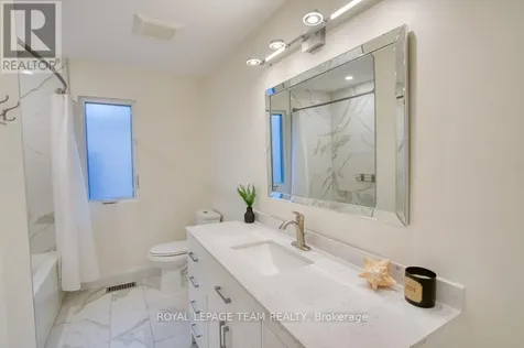 49 Aylen Avenue Ottawa ON K2A 3P7
