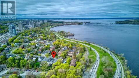 49 Aylen Avenue Ottawa ON K2A 3P7