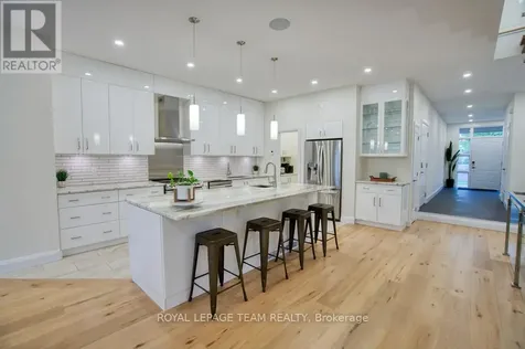49 Aylen Avenue Ottawa ON K2A 3P7