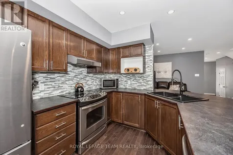 49 Chantilly Gate Ottawa ON K2S 2B1