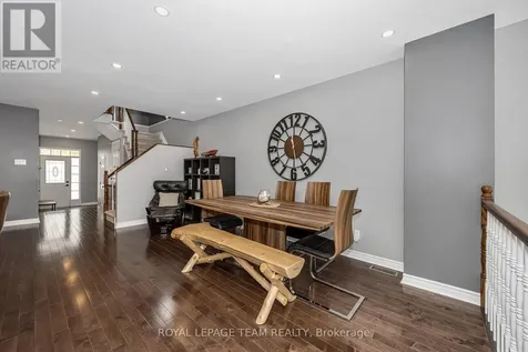 49 Chantilly Gate Ottawa ON K2S 2B1