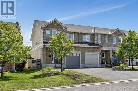 49 Chantilly Gate Ottawa ON K2S 2B1