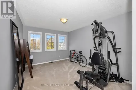 49 Chantilly Gate Ottawa ON K2S 2B1