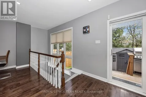 49 Chantilly Gate Ottawa ON K2S 2B1