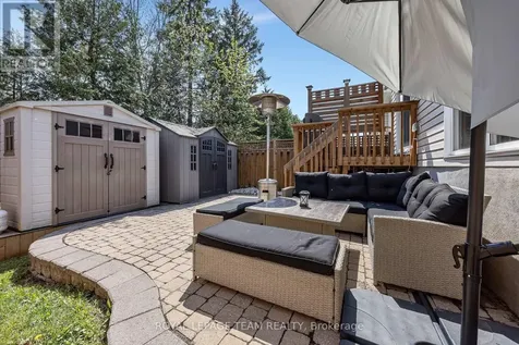 49 Chantilly Gate Ottawa ON K2S 2B1