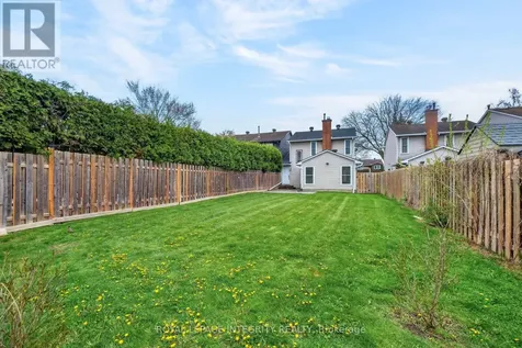 1167 Saint-emmanuel Terrace Ottawa ON K1C 2J6