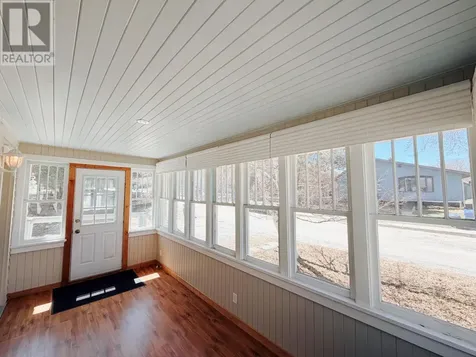 613 Fifth Avenue South Kenora ON P9N 2A9