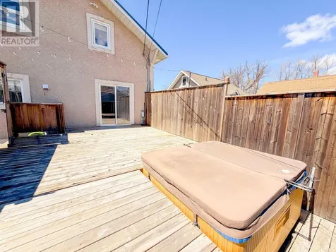 613 Fifth Avenue South Kenora ON P9N 2A9