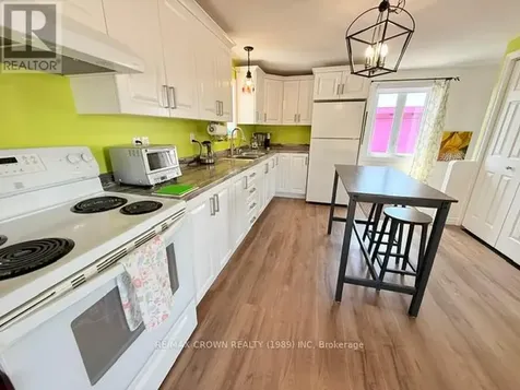 9 Payette Street Val Rita Street Kapuskasing ON P0L 2G0