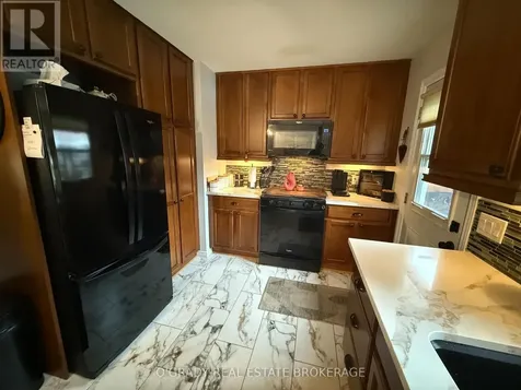 47 Meighen Crescent Brockville ON K6V 3J8