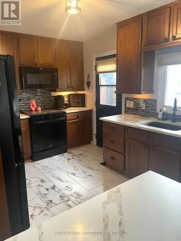 47 Meighen Crescent Brockville ON K6V 3J8