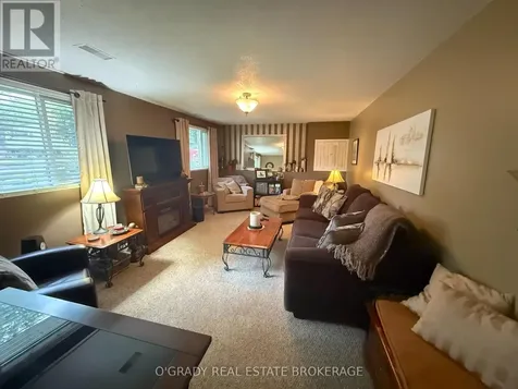 47 Meighen Crescent Brockville ON K6V 3J8