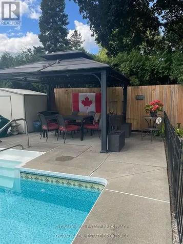 47 Meighen Crescent Brockville ON K6V 3J8