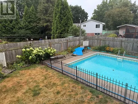 47 Meighen Crescent Brockville ON K6V 3J8