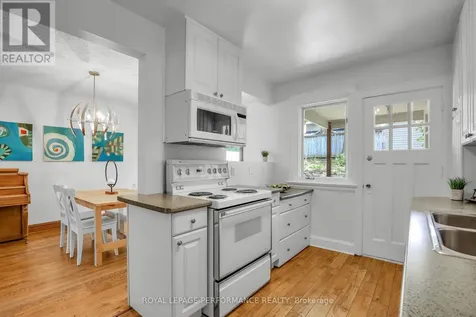 296 Holmwood Avenue Ottawa ON K1S 2R3