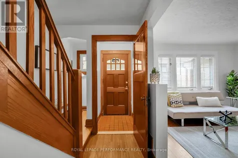 296 Holmwood Avenue Ottawa ON K1S 2R3