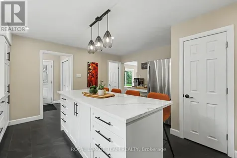 8471 Marionville Road Ottawa ON K0C 2K0