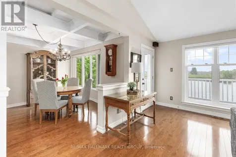 1 Rideau Glen Drive Ottawa ON K2C 3H1